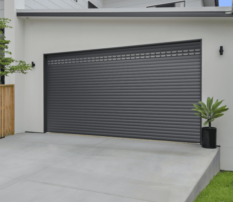 serranda-per-garage-in-alluminio-estruso-sipar